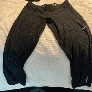 Black Nike crop leggings Dri-fit